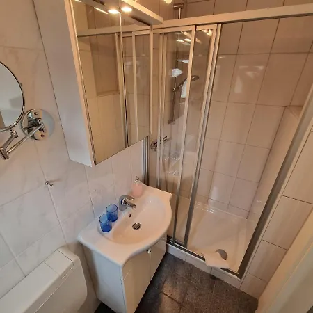 Haus Kaiser Ferienwohnung Und Appartementvermietung * Busum