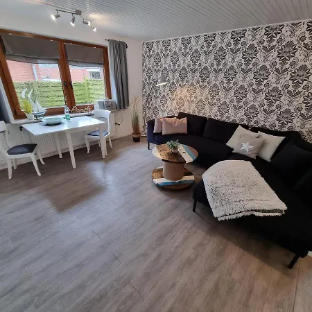 Haus Kaiser Und Appartementvermietung Büsum