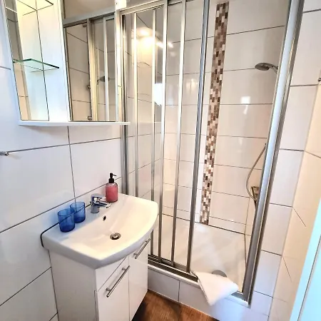 Apartment Haus Kaiser Ferienwohnung Und Appartementvermietung Busum