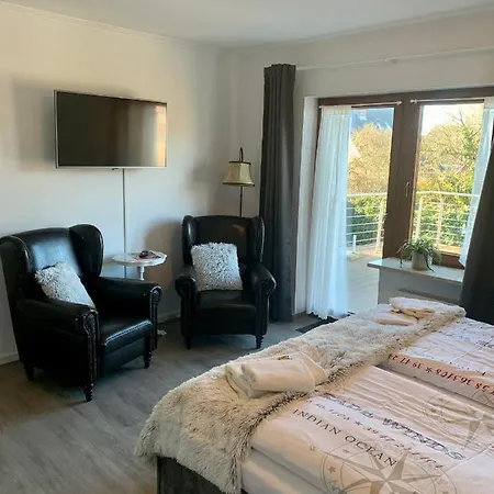 Haus Kaiser Ferienwohnung Und Appartementvermietung *