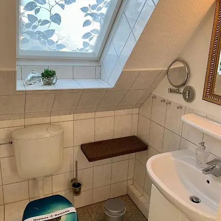 Haus Kaiser Und Appartementvermietung * Büsum