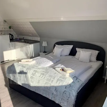 Lägenhet Haus Kaiser Ferienwohnung Und Appartementvermietung *