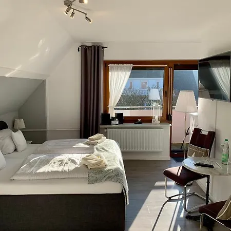 Haus Kaiser Ferienwohnung Und Appartementvermietung Apartment Busum